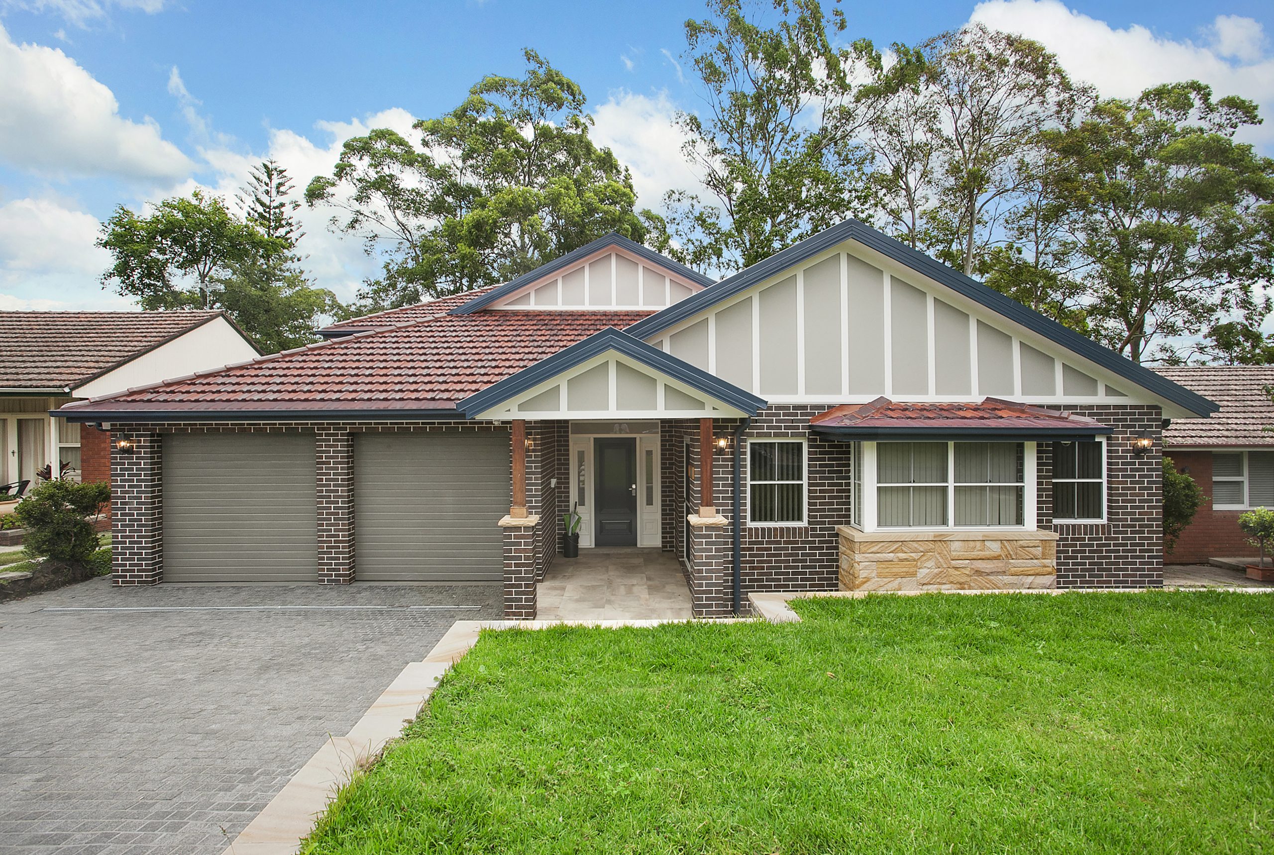 two car garage and entry way covering granny flat